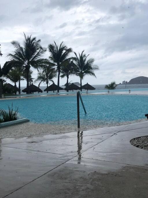 Bay View Grand Marina Ixtapa Condo En Pie De Playa Экстерьер фото